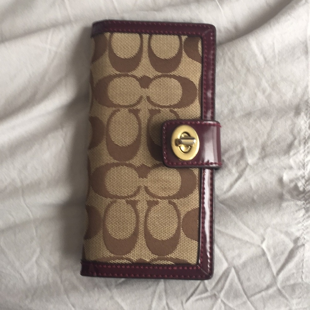 Coach wallet